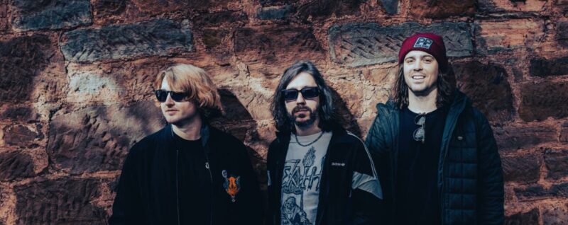 DZ DEATHRAYS Share New Video For ‘My Mind Is Eating Me Alive’ Ahead Of National Tour
