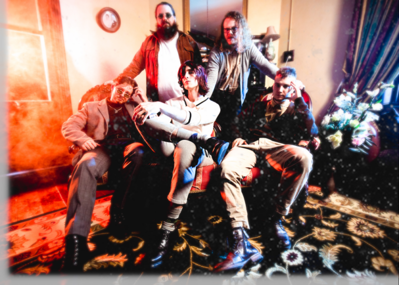 WOLF & CHAIN Showcase Newfound Pop Sensibility On Blood-Pumping Single ‘Phantom’