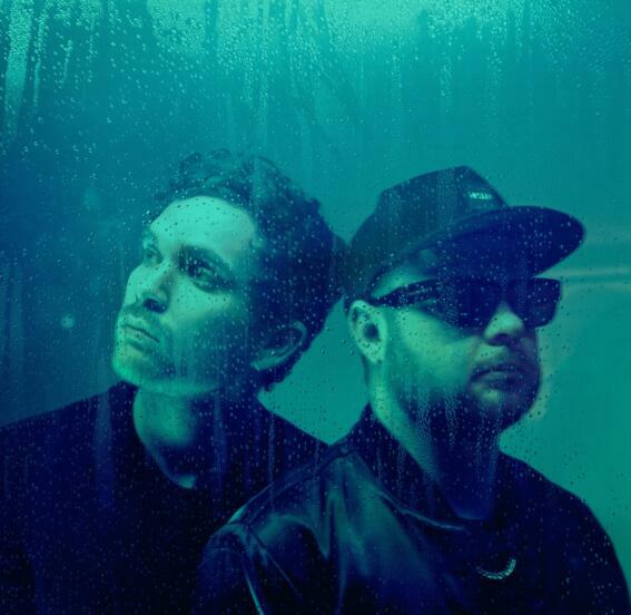 GIG REVIEW: Royal Blood, Psychedelic Porn Crumpets, The Buoys @ The Fortitude Music Hall – 11/12/2023