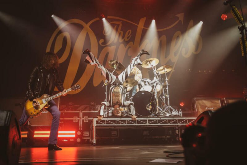 GALLERY: The Darkness, You Am I, DZ Deathrays + Cry Club @ The Fortitude Music Hall – 07/02/2024